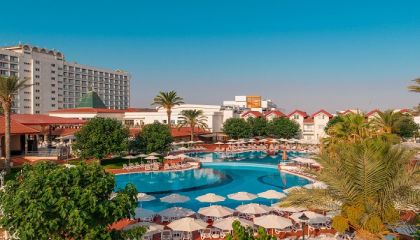 Kıbrıs'ta Ailece Tatilin Adresi: Salamis Bay Conti Resort Hotel