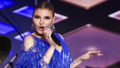 MASMAVİ GÜLBEN ANTALYA'YI AYDINLATTI