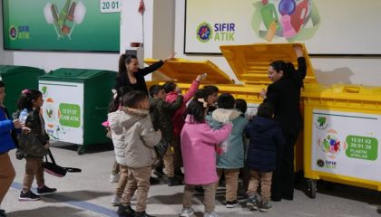 Mamak Belediyesi'nden Öğrencilere Sıfır Atık Eğitimi