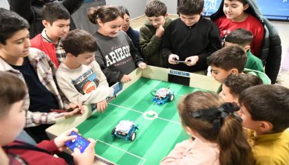 Mamak'ta Çocuklar Aileleriyle Birlikte Bilimi Keşfetti