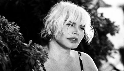 Minik Serçe'den İrem'e Yeni Yıl Sürprizi…