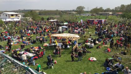 Nesin Vakfı 23 Nisan'da Çocuklarla Birlikte Kurulan Bir Buluşmaya Ev Sahipliği Yapıyor