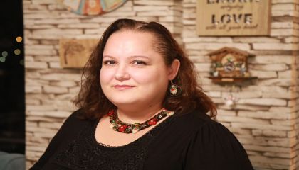 Önce Aile Derneği, bu yıl “Yılın Rol Modeli Ödülü”nü sanatçı Eylem Erdem Uğurlu'ya verdi