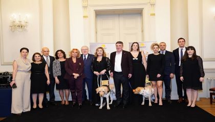 Rehber Köpekler Derneği'nden İlham Veren İlkbahar Resepsiyonu