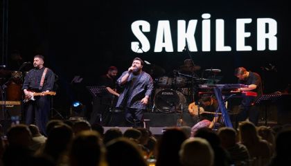 Sakiler, Merit Royal Gardens'ta Unutulmaz Bir Yaz Gecesine İmza Attı