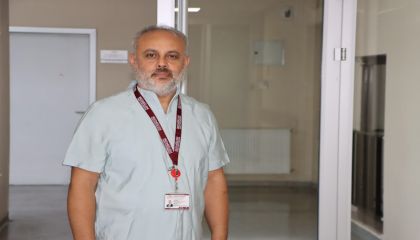 Türkiye'de Bir İlk: Arkuat Ligaman Sendromu Robotik Cerrahiyle Tedavi Edildi