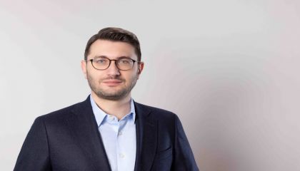 Üretken yapay zekâ finans sektöründe yazılım geliştirmede hız eşiğini geçti