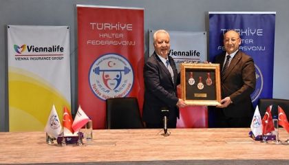 Viennalife'tan Türk halterine üç yıllık destek