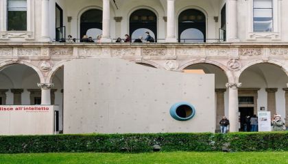 VitrA, Milano'daki 20. yılını ışıkla şekillenen bir deneyimle taçlandırdı
