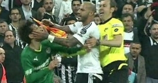 Vodafone Arena maç sonu karıştı!