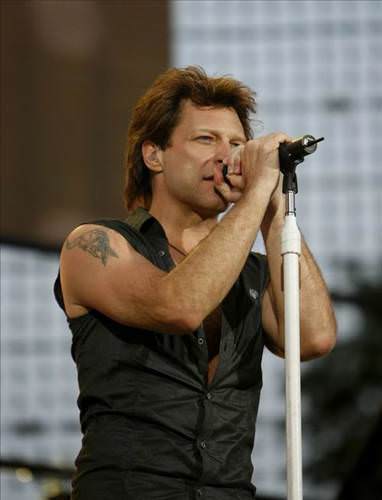 Ünlülerin gerçek isimleri A24