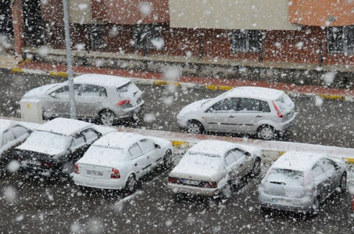 Yaz bitti, kar geldi... Yılın ilk karı yağdı A24