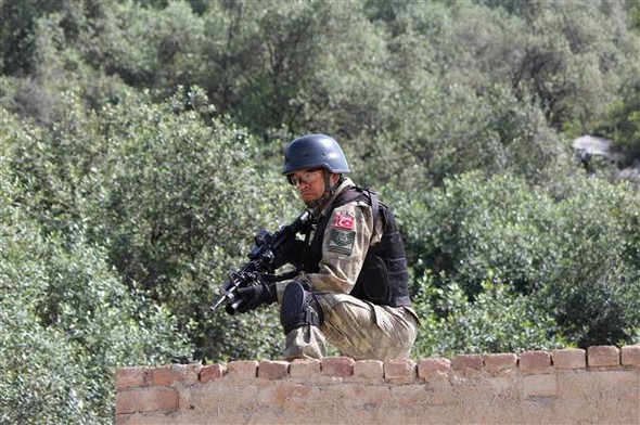 Ömer Halisdemir'in tatbikat fotoğrafları ortaya çıktı A24