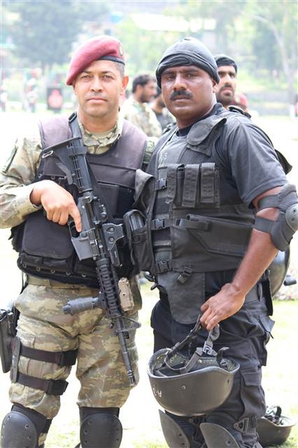 Ömer Halisdemir'in tatbikat fotoğrafları ortaya çıktı A24