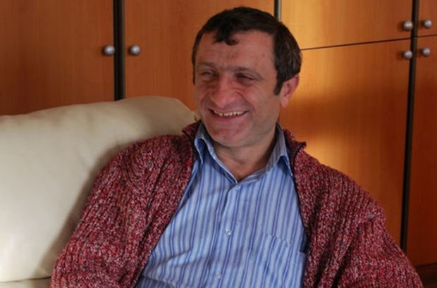 Trafik kazasında hayatını kaybeden ünlüler A24