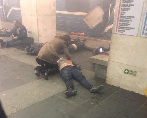Rus metrosundaki patlamanın ilk görüntüleri A24