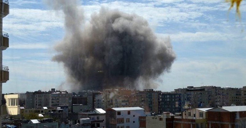 Diyarbakır'daki patlamadan ilk görüntüler A24
