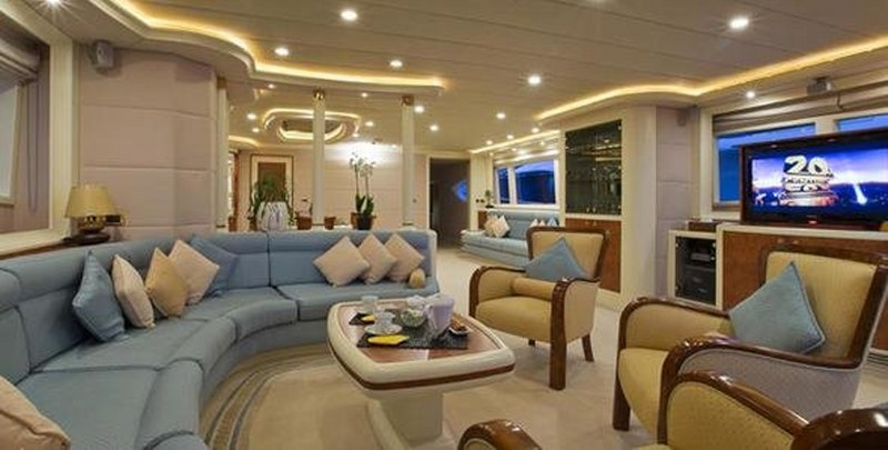 Sibel Can paraya kıydı, ultra lüks tatil yaptı A24