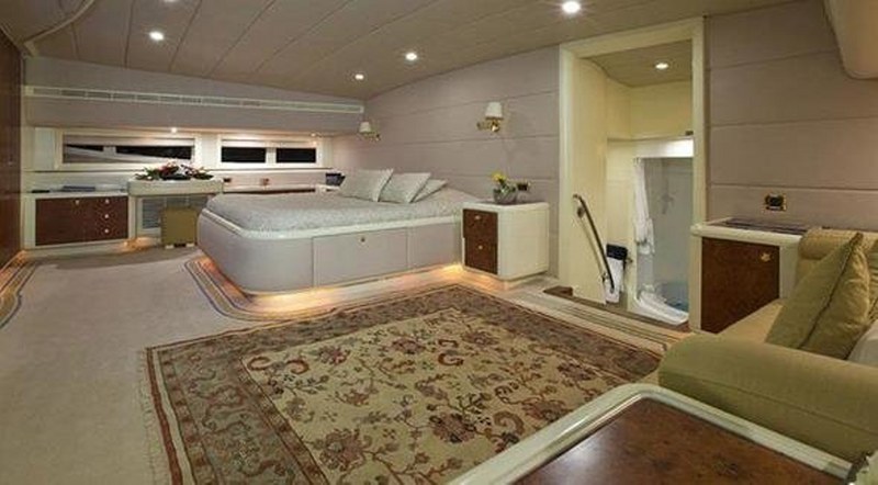 Sibel Can paraya kıydı, ultra lüks tatil yaptı A24