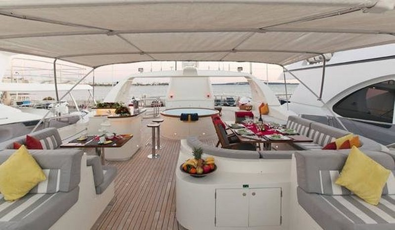 Sibel Can paraya kıydı, ultra lüks tatil yaptı A24