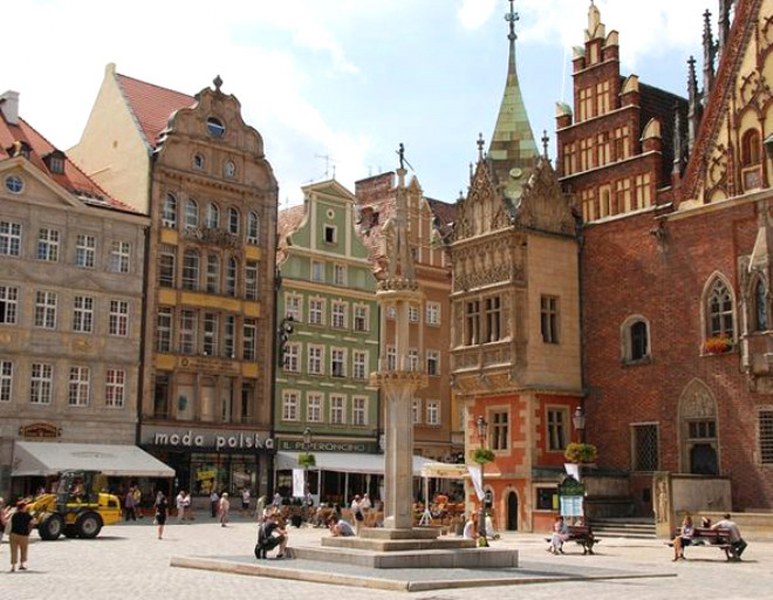 Dünyada emekçiler bakın ülkelerinde yılda kaç saat çalışıyor? A24