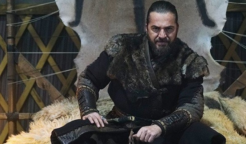 Diriliş Ertuğrul'dan ayrılan önemli isim yeni dizi ile anlaştı! A24