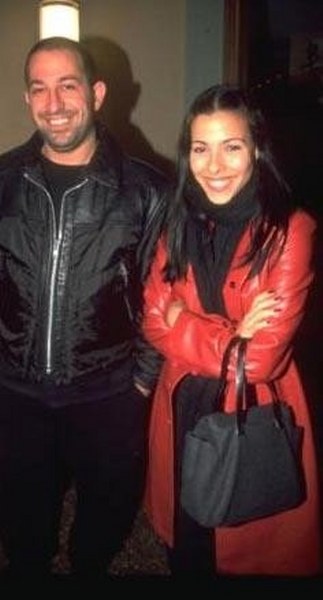 Ünlü isimlerin şaşırtan aşkları! A24