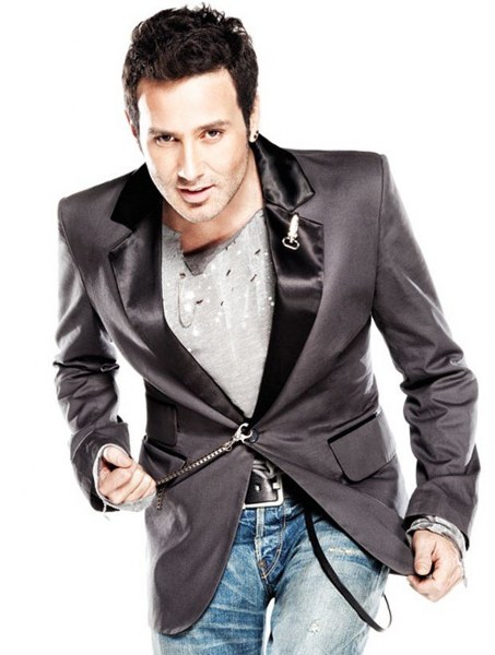 Sanat camiası Vatan Şaşamaz'a ağlıyor... A24