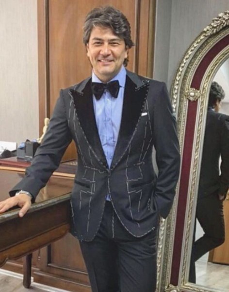 Vatan Şaşmaz'ın geleceği görmek için dondurulma arzusu.... A24