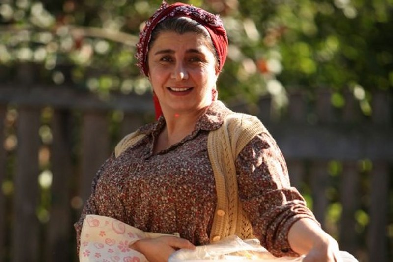 Gülse Birsel bomba gibi dönüyor! A24