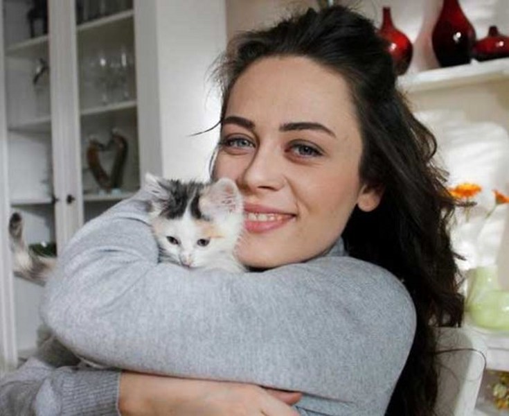 Gülse Birsel bomba gibi dönüyor! A24