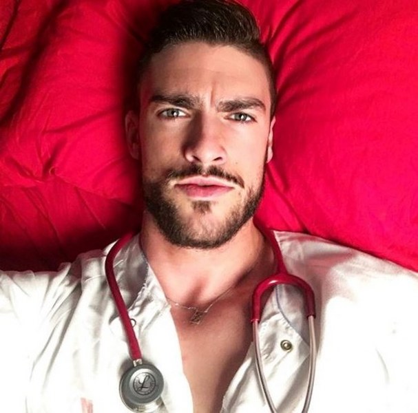 Instagram ile hayatımıza giren en sıra dışı fenomen isimler A24