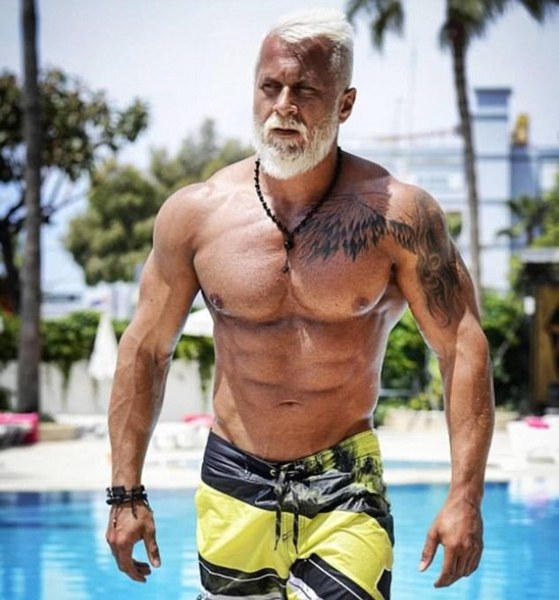 Instagram ile hayatımıza giren en sıra dışı fenomen isimler A24