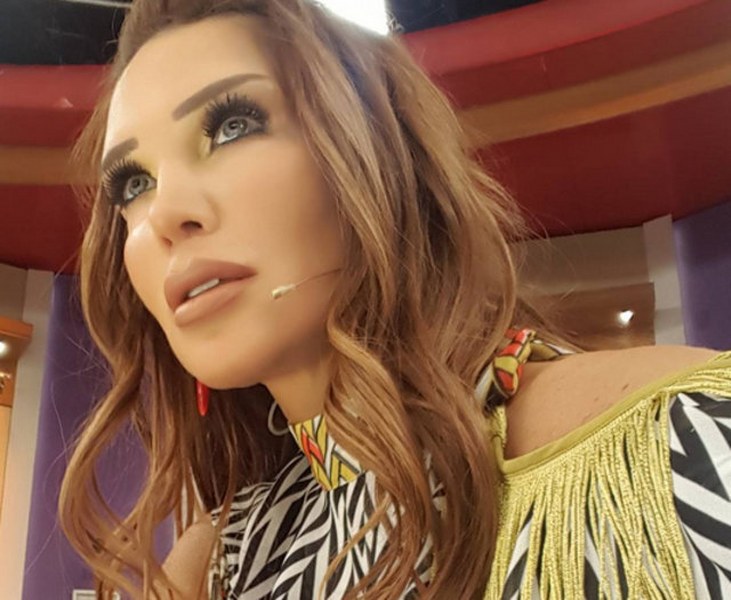 Hiç bir zaman yaşlanmayan 40 yaşını geçen ünlüler... A24