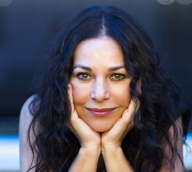 Hiç bir zaman yaşlanmayan 40 yaşını geçen ünlüler... A24