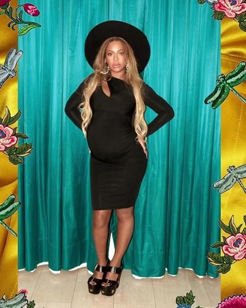 Ünlü isimlerin vücutlarına yaptırdığı en özel dövmeler ve anlamları... A24