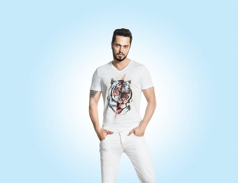 Ünlü isimlerin vücutlarına yaptırdığı en özel dövmeler ve anlamları... A24