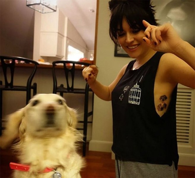 Ünlü isimlerin vücutlarına yaptırdığı en özel dövmeler ve anlamları... A24