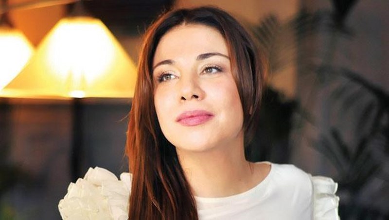 Ünlü isimlerin vücutlarına yaptırdığı en özel dövmeler ve anlamları... A24