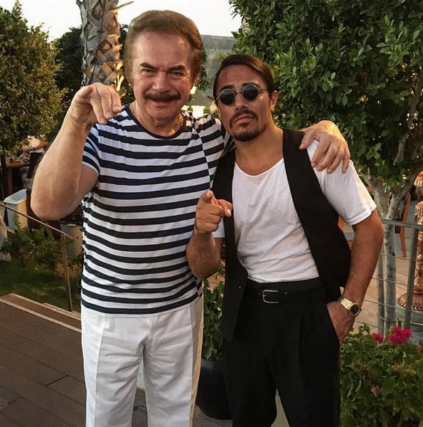 Nusret'in Sosyal medyada tıklanma rekoru kıran paylaşımları... A24