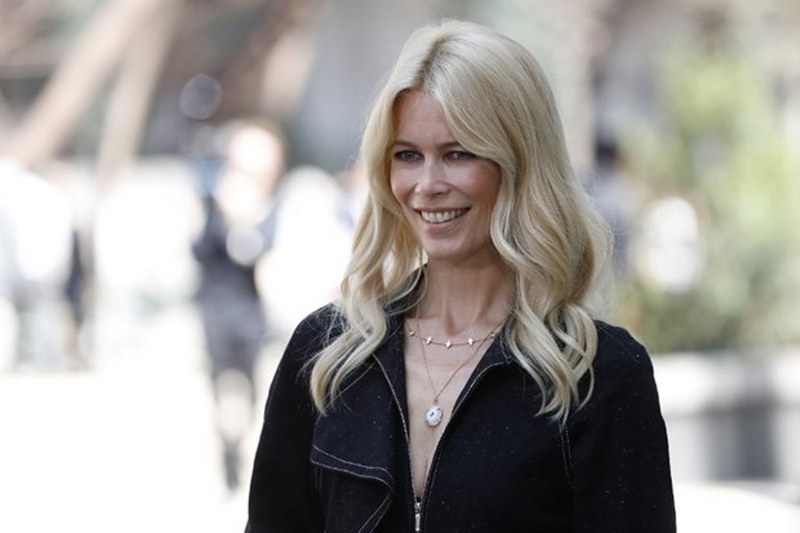 Zamanı dondurmayı başaran Süper Modeller A24