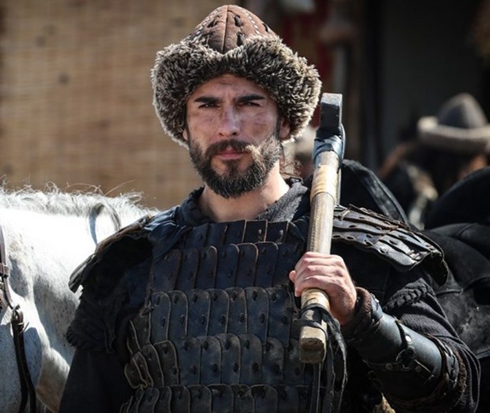 Diriliş Ertuğrul dizisindeki karakterlere can veren oyuncular kimdir? Rolleri nelerdir? A24