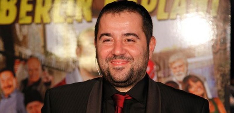 Ünlü isimlerin çocukken çektirdiği resimler ve bugünkü halleri A24