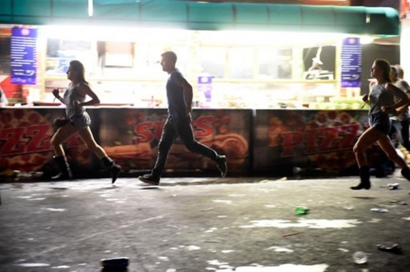 20 Kişinin öldüğü Las Vegas saldırısından en çarpıcı görüntüler! A24