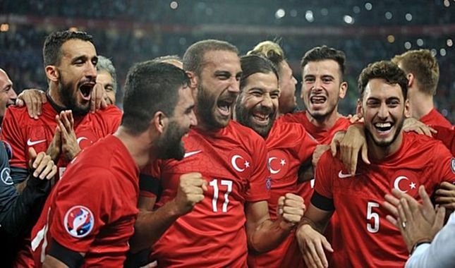 Türkiye galibiyete kitlendi! Türkiye İzlanda maçı ne zaman? hangi Kanalda? Kadrolar açıklandı mı? A24
