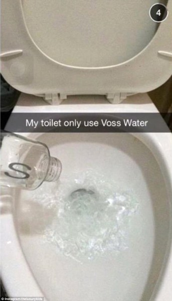 Zengin iş adamlarının görgüsüzlükte sınır tanımayan çocukları! A24