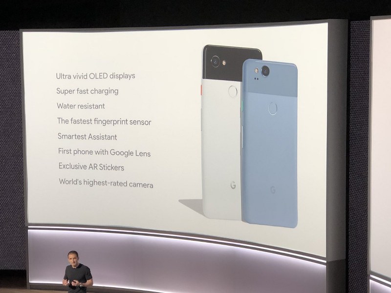 Google'ın piyasaya çıktığı gibi en iyi akıllı telefon ödülünü alan Pixel 2 ve Pixel XL 2 modelleri (Google Pixel 2'nin özellikleri ve fiyatı) A24