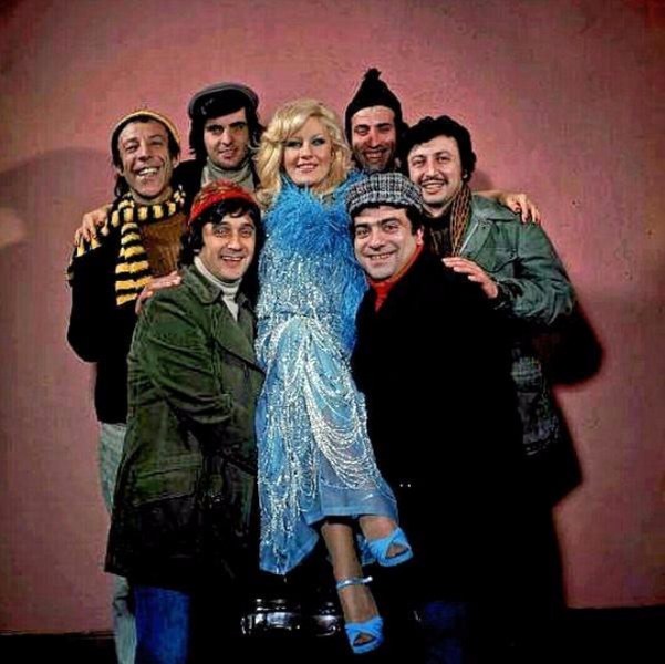 Yeşilçam klasikleri ve dizi setlerinden hiç görmediğimiz kareler... A24