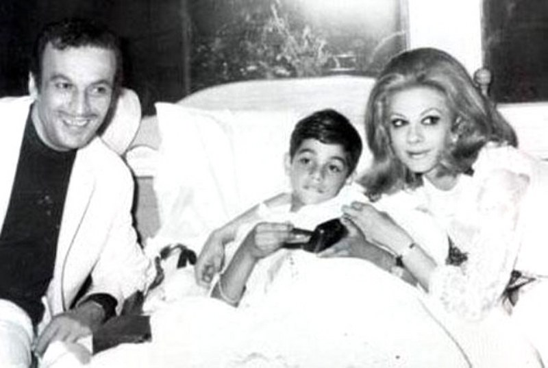 Ünlü isimlerin hiçbir yerde görmediğiniz aile albümleri... A24