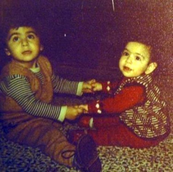 Ünlü isimlerin hiçbir yerde görmediğiniz aile albümleri... A24